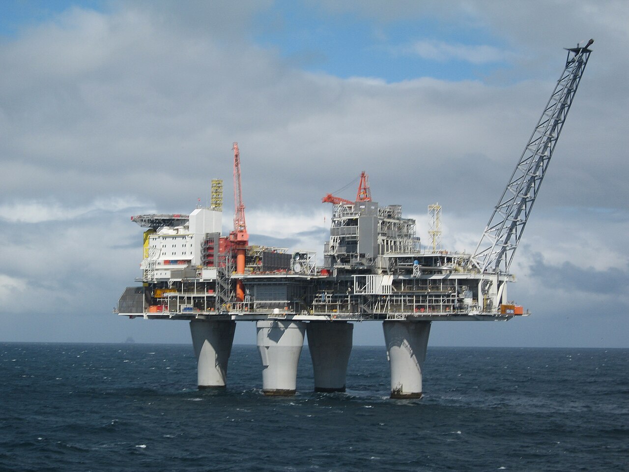 A Geoeconomia da Noruega: Como o Petróleo Criou o Maior Fundo Soberano da Terra