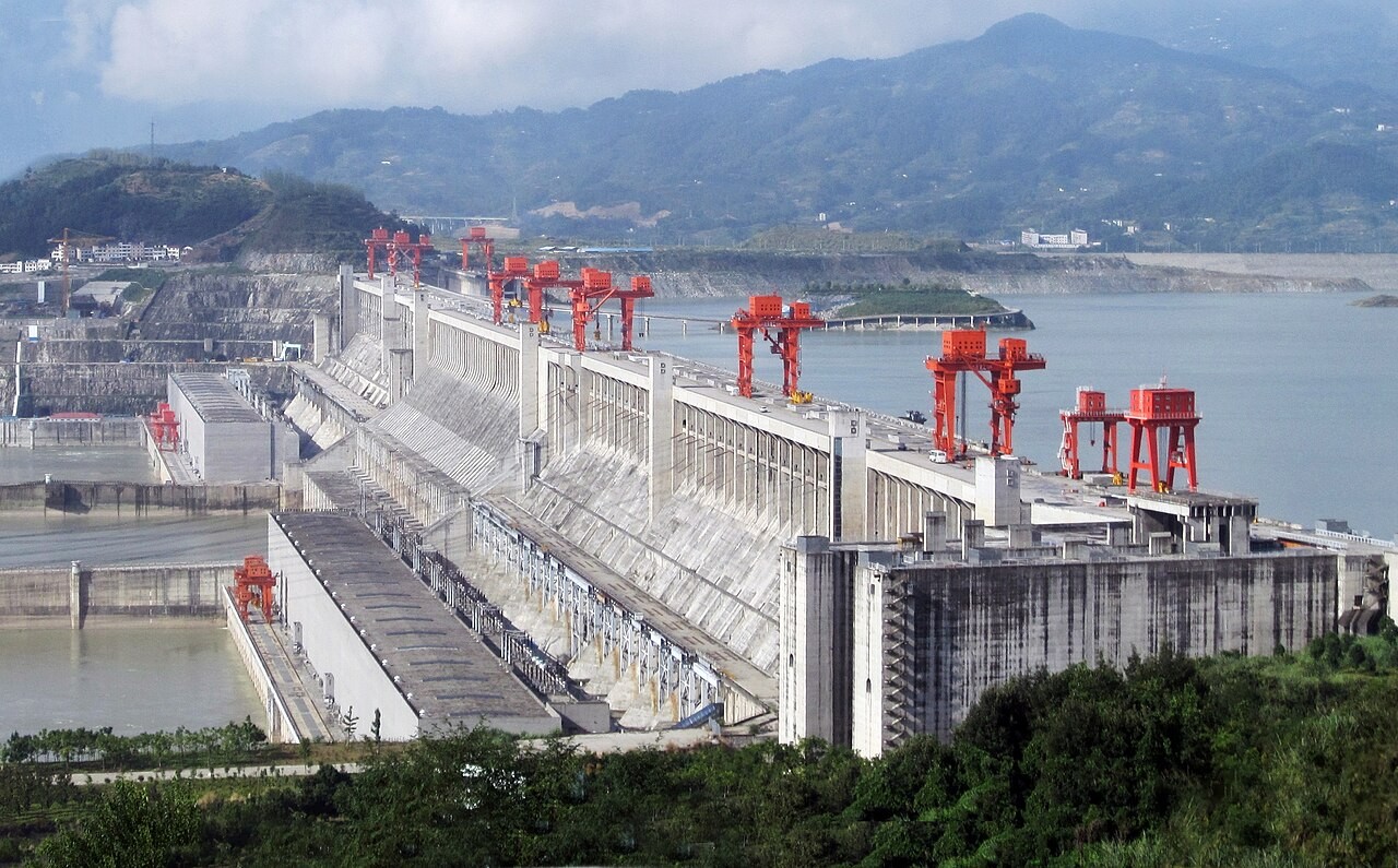 A Represa das Três Gargantas: Como a Megaconstrução da China Desacelerou a Terra